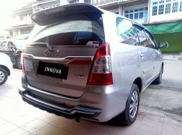 Jual mobil Toyota Kijang Innova G 2015 bekas, Kalimantan Barat 5