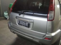 Jawa Barat, jual mobil Nissan X-Trail 2.0 2003 dengan harga terjangkau 1