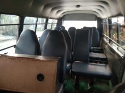 Dijual mobil bekas Isuzu Elf 2.8 Minibus Diesel, Sumatra Utara  6