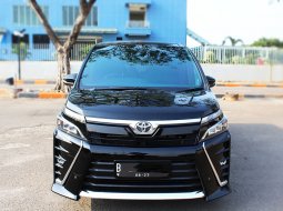 Jual cepat mobil Voxy 2018 di DKI Jakarta 2