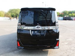 Jual cepat mobil Voxy 2018 di DKI Jakarta 5