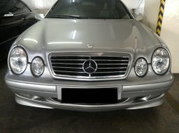 Jual mobil bekas Mercedes-Benz CLK 230 K 1998 dengan harga murah di DKI Jakarta 2