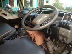 Dijual mobil bekas Isuzu Elf 2.8 Minibus Diesel, Sumatra Utara  4