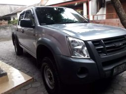 DIY Yogyakarta, jual mobil Isuzu D-Max 2010 dengan harga terjangkau 4