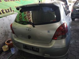 Jual mobil Toyota Yaris E 2011 terawat di DIY Yogyakarta 5