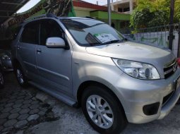 Jual mobil Daihatsu Terios TX 2011 bekas di DIY Yogyakarta 1