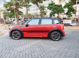 Dijual mobil MINI Countryman Cooper S 2012 bekas, Jawa Timur 5