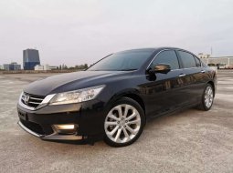 Dijual mobil bekas Honda Accord , DKI Jakarta  6