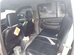 Jual mobil Ford Everest XLT 2004 bekas, Jawa Barat 2