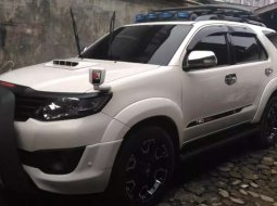 Mobil Toyota Fortuner 2012 G TRD terbaik di Riau 9