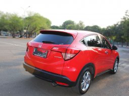 Jual mobil HRV E CVT AT 2017 terbaik di DKI Jakarta 6