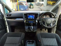 Jual Toyota Vellfire 2016 harga murah di Jawa Timur 6