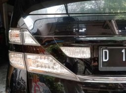 Dijual mobil bekas Toyota Vellfire G, Jawa Barat  1