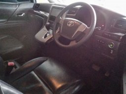 Jual cepat mobil Toyota Vellfire G 2012 di  Yogyakarta D.I.Y 2