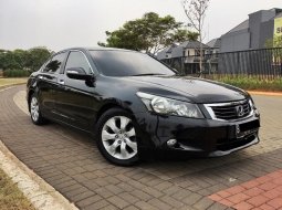 Jual cepat Honda Accord VTI-L 2010 terbaik di Banten 3