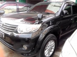 Jual mobil Toyota Fortuner 2.5 G 2012 terbaik di Sumatra Utara 1