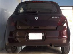 Jual mobil Suzuki Swift ST 2011 bekas, Jawa Timur 5