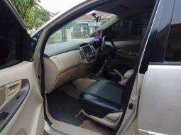 Dijual mobil bekas Toyota Kijang Innova G, Jambi  9