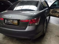 Jual Honda Accord 2010 harga murah di Jawa Barat 12