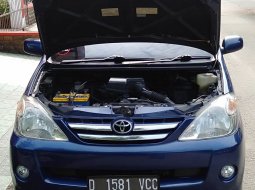 Jual mobil Toyota Avanza G 2004 murah di Jawa Barat  3