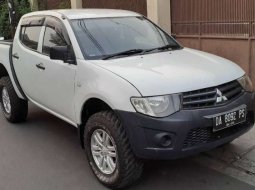 Mobil Mitsubishi Triton 2013 HD-X dijual, DKI Jakarta 7