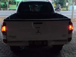 Jual mobil Mitsubishi Triton 2014 bekas, Jawa Timur 11