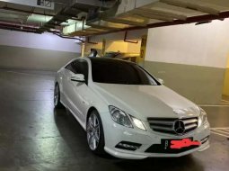 Mobil Mercedes-Benz E-Class 2011 E250 dijual, DKI Jakarta 4