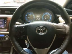 Banten, Toyota Corolla Altis V 2014 kondisi terawat 4