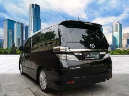 Dijual mobil bekas Toyota Vellfire ZG, Jawa Timur  3