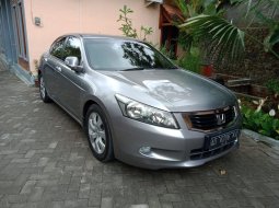 Jual mobil Honda Accord VTi-L 2008 dengan harga murah di DIY Yogyakarta 2