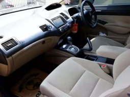 Mobil Honda Civic 2009 1.8 terbaik di DKI Jakarta 8