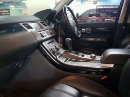 Mobil Land Rover Range Rover Sport 2011 dijual, Jawa Timur 7