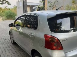 Dijual mobil bekas Toyota Yaris J, Jawa Tengah  2