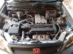 Jual mobil bekas murah Honda CR-V 4X4 2001 di Jawa Tengah 7