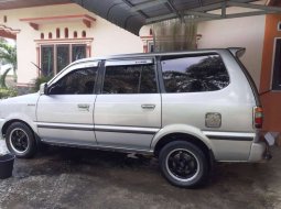 Jual Toyota Kijang LGX 2001 harga murah di Sumatra Barat 2