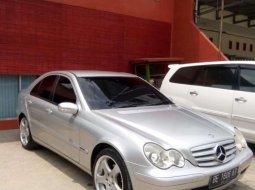 Mobil Mercedes-Benz C-Class 2001 C 180 dijual, Lampung 3