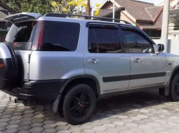 Jual mobil bekas murah Honda CR-V 4X4 2001 di Jawa Tengah 6