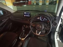 Mobil Mazda 2 2017 Hatchback terbaik di DKI Jakarta 6