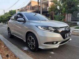 Mobil Honda HR-V 2015 1.8L Prestige dijual, Jawa Barat 14