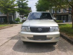 Jual mobil Toyota Kijang LGX-D 2004 bekas di Jawa Tengah 3