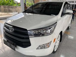 Dijual mobil bekas Toyota Kijang Innova 2.4G, Jawa Barat  8