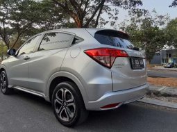 Mobil Honda HR-V 2015 1.8L Prestige dijual, Jawa Barat 12