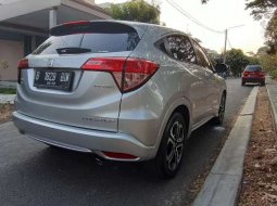 Mobil Honda HR-V 2015 1.8L Prestige dijual, Jawa Barat 11