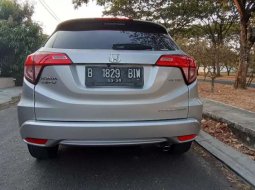 Mobil Honda HR-V 2015 1.8L Prestige dijual, Jawa Barat 8