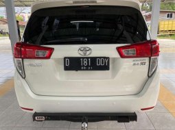 Dijual mobil bekas Toyota Kijang Innova 2.4G, Jawa Barat  2