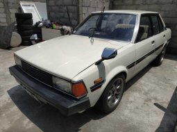 Jual mobil bekas Toyota Corolla 1.2 Manual 1990 dengan harga murah di DIY Yogyakarta 1