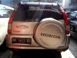 Jual mobil Honda CR-V 2.0 2004 dengan harga murah di Sumatra Utara 3
