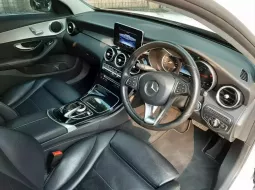 Dijual mobil bekas Mercedes-Benz C-Class C200 2016, DKI Jakarta 5