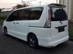 Jual mobil bekas murah Nissan Serena Highway Star 2014 di Jawa Timur 5