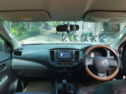 Jual mobil Mitsubishi Triton 2016 bekas, Sumatra Barat 5